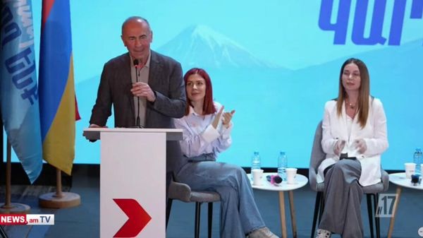 Այսօր էլ գնվում են զենքեր, որոնք չենք կարողանալու օգտագործել․ Ռոբերտ Քոչարյան - Sputnik Արմենիա