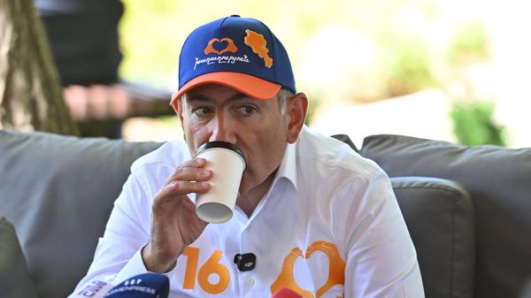 Նիկոլ Փաշինյան - Sputnik Արմենիա