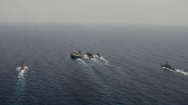 Авианосная ударная группа ВС США вошла в Карибское море - Sputnik Армения