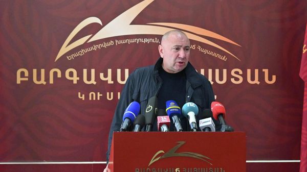 Անդրանիկ Թևանյան - Sputnik Արմենիա