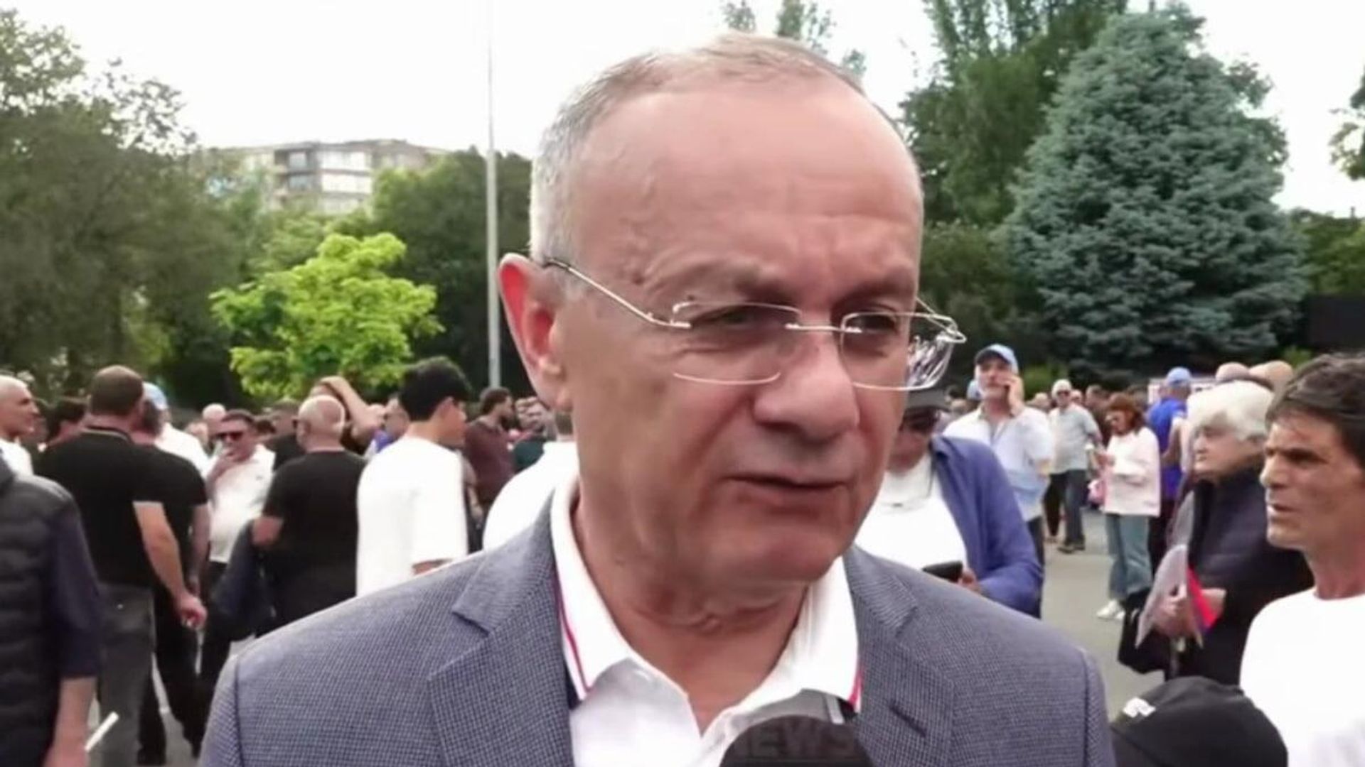 Сейран Оганян отвечает на вопросы прессы (31 мая 2026). Еревaн Сейран Оганян отвечает на вопросы прессы (31 мая 2026). Еревaн - Sputnik Армения, 1920, 31.05.2026