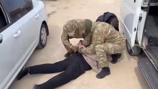 Житель Севастополя задержан по подозрению в передаче СБУ сведений о российских военных и членах их семей - Sputnik Армения