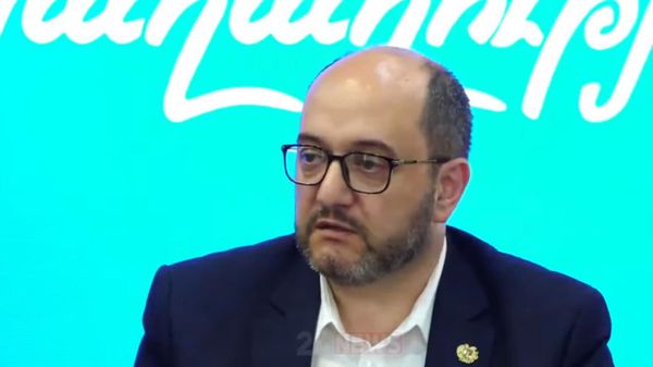 Արայիկ Հարությունյան - Sputnik Արմենիա