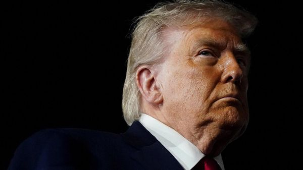 Президент США Дональд Трамп в международном аэропорту имени Джона Кеннеди (8 июня 2026). Нью-Йорк - Sputnik Армения