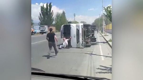Աշտարակում երեխաներին էքսկուրսիա տանող ավտոբուս է վթարվել - Sputnik Արմենիա