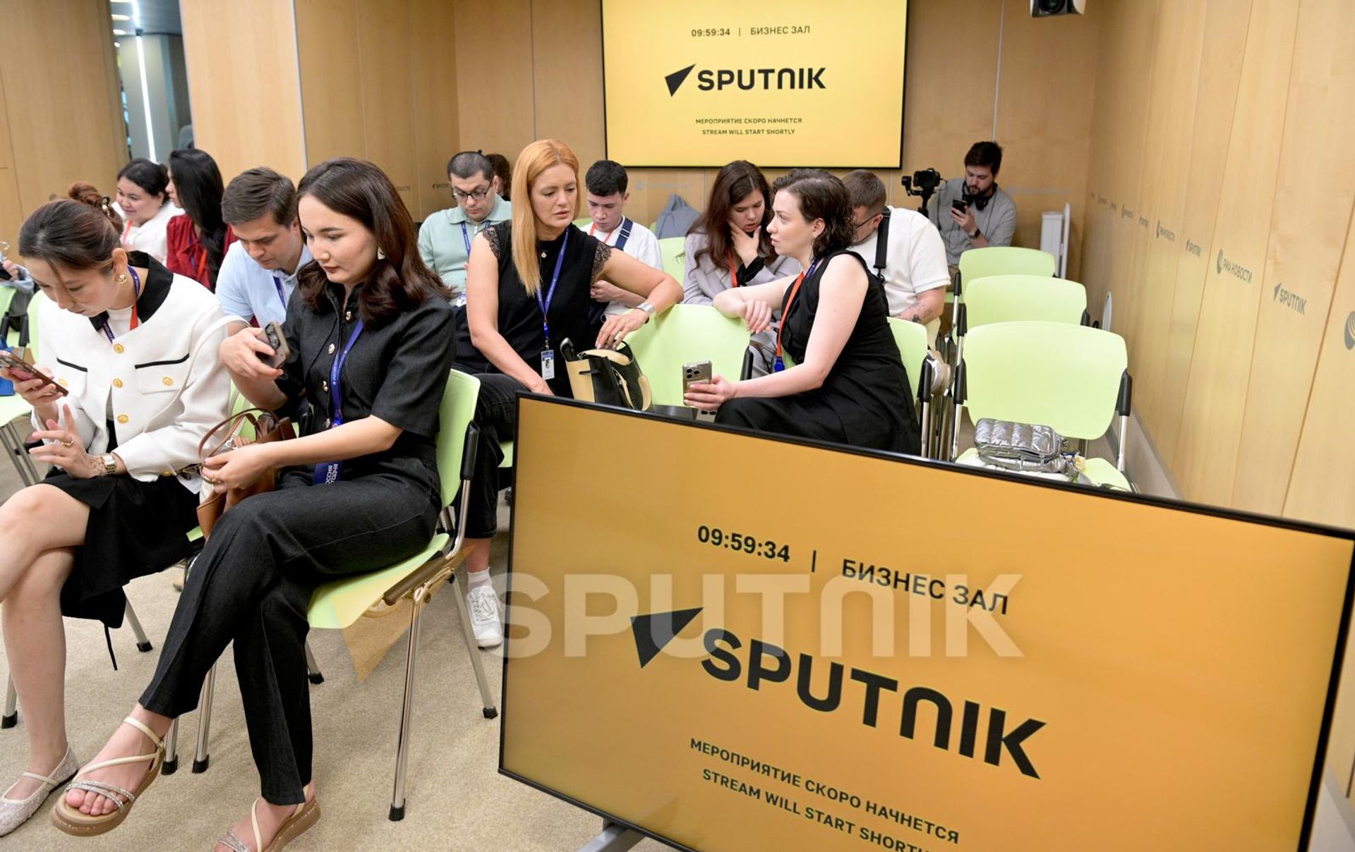 13-й модуль просветительского проекта Sputnik Pro на Зубовском в Москве. - Sputnik Армения, 1920, 26.06.2026