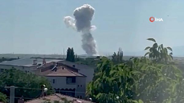 На фабрике фейерверков в районе Бор турецкого города Нигде произошёл взрыв. - Sputnik Արմենիա