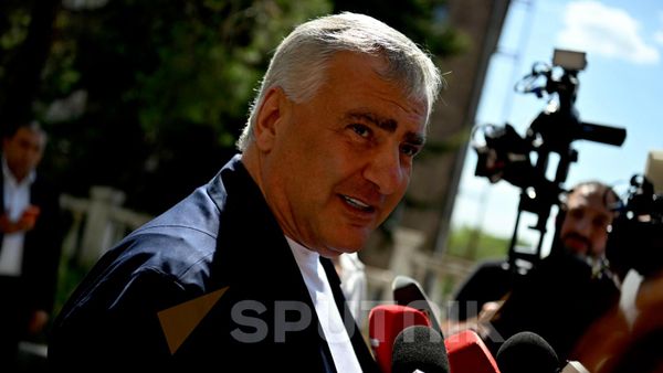 Самвел Карапетян отвечает на вопросы журналистов после судебного заседания (30 июня 2026). Еревaн - Sputnik Армения