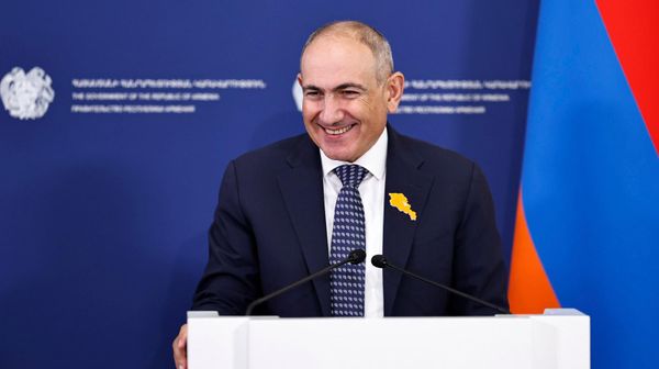 Премьер-министр Никол Пашинян во время совместной пресс конференции с председателем Европейской комиссии (2 июля 2026). Еревaн - Sputnik Армения