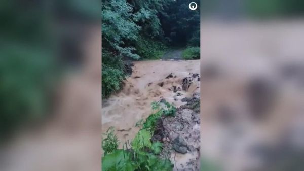 В Дилижане временно прекращено водоснабжение из-за паводка — из берегов вышла местная река - Sputnik Армения