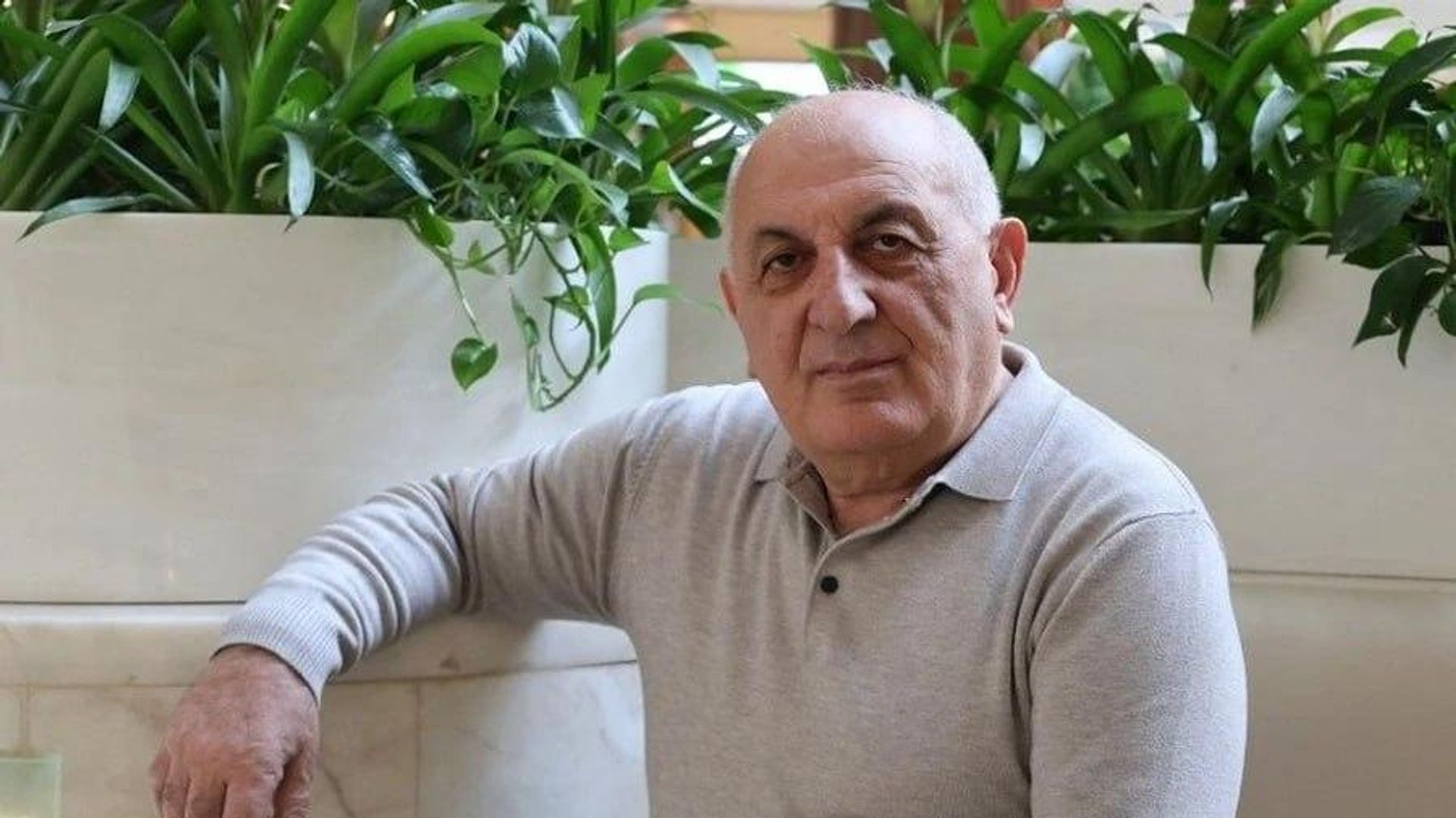 Главред газеты Сюняц Еркир Самвел Алексанян Главред газеты Сюняц Еркир Самвел Алексанян - Sputnik Армения, 1920, 09.07.2026