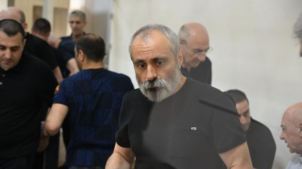 Заседание апелляционного суда над армянским военно-политическим руководством Нагорного Карабаха (10 июля 2026). Баку - Sputnik Армения