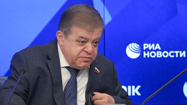 Между премьерами Армении и России был принципиальный разговор: Джабаров - Sputnik Армения