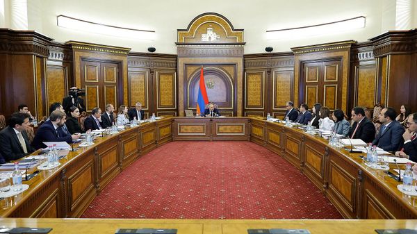 Խորհրդակցություն կառավարությունում - Sputnik Արմենիա