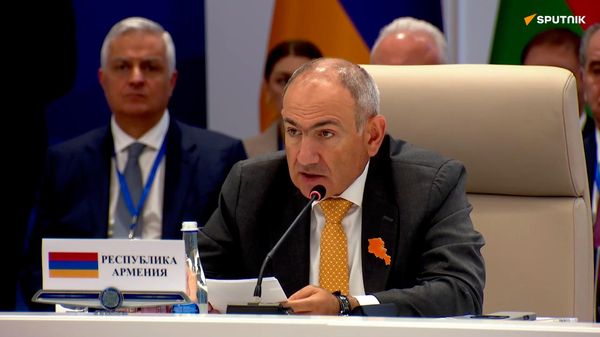 Пашинян заявил коллегам по ЕАЭС, что альтернативы в виде вступления в ЕС у Армении нет - Sputnik Армения