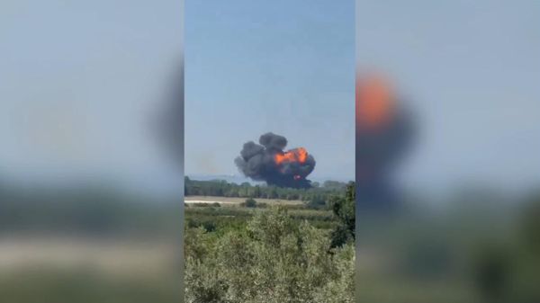 В турецком городе Ялова упал военный учебный самолет F-16  - Sputnik Армения