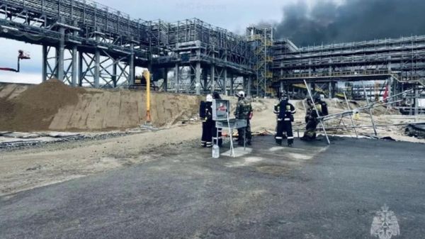Спасатели на строительной площадке Амурского газохимического комплекса (АГХК) в Амурской области - Sputnik Армения