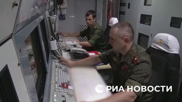 Россия успешно запустила твердотопливную межконтинентальную баллистическую ракету с космодрома Плесецк по полигону Кура на Камча - Sputnik Армения