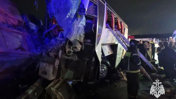 ДТП с рейсовым автобусом из Грузии и грузовиком в Ставропольском крае (30 августа 2026). Поселок Иноземцево - Sputnik Армения
