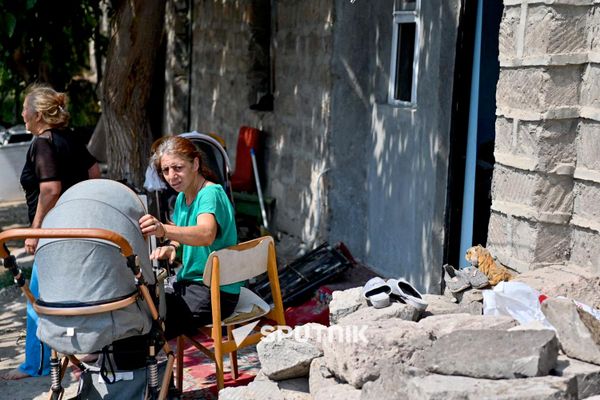 Ситуация в Шенгавите, где власти намереваются снести заселенные дома (31 августа 2026). Еревaн - Sputnik Армения