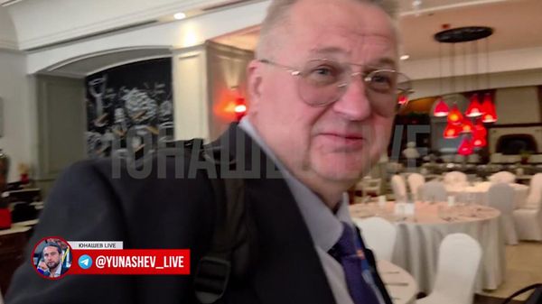 Всегда оптимистичный настрой! - Оверчук перед встречей Путина с Пашиняном - Sputnik Армения