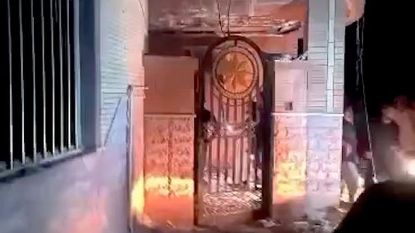 Кадры с места удара США в порту Кохестак, район Сирик, где проходила свадьба - Sputnik Армения