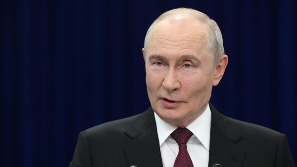 Президент РФ Владимир Путин во время пресс-конференции по итогам саммита Шанхайской организации сотрудничества (1 сентября 2026). Бишкек - Sputnik Армения