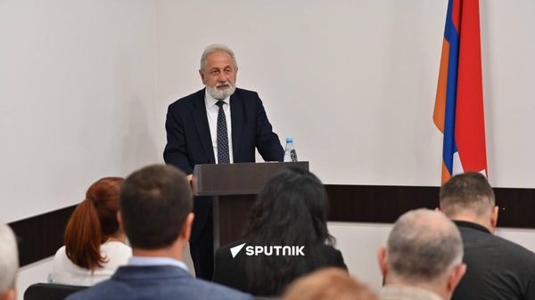 Արցախի Հանրապետության Ազգային ժողովի նախագահի պարտականությունները կատարող Գագիկ Բաղունցը - Sputnik Արմենիա
