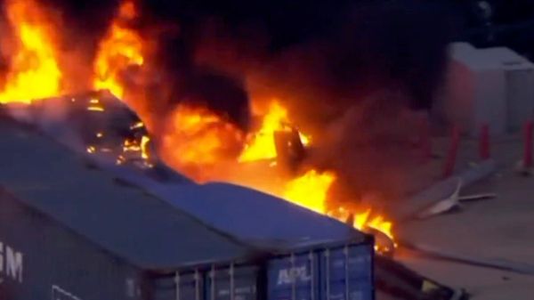 Вертолет телевизионных новостей разбился в Калифорнии, три человека погибли - Sputnik Армения