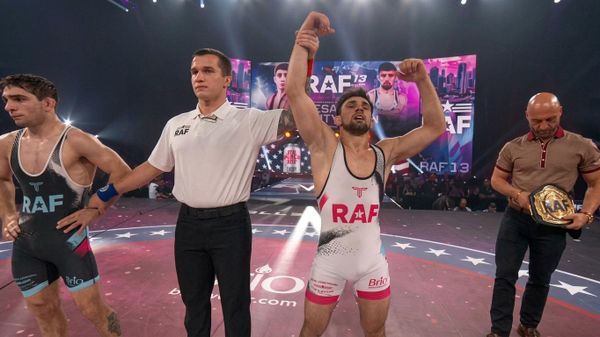 Арсен Арутюнян стал новым чемпионом RAF в легчайшем весе: на турнире в Майами - Sputnik Армения