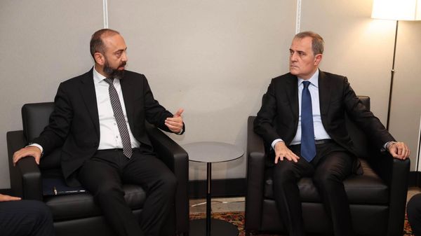 Արարատ Միրզոյանն ու Ադրբեջանի արտգործնախարարը հանդիպել են Նյու Յորքում - Sputnik Արմենիա
