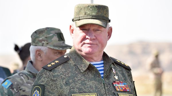 Начальник объединенного штаба ОДКБ Андрей Сердюков на командно-штабных учениях ОДКБ Нерушимое братство-2024 (5 октября 2024). Алматинская область - Sputnik Армения