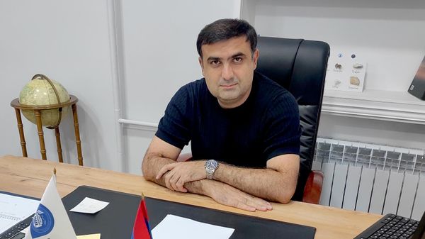 ԵՊՀ աշխարհագրության և երկրաբանության ֆակուլտետի դեկան Սարգիս Քելյանը - Sputnik Արմենիա