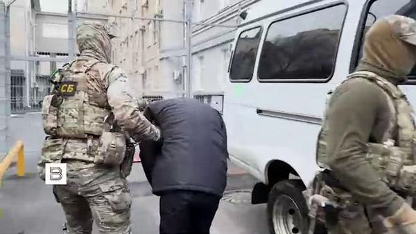  ФСБ опубликовала кадры допроса украинца, осужденного в России за шпионаж в пользу украинских спецслужб - Sputnik Армения