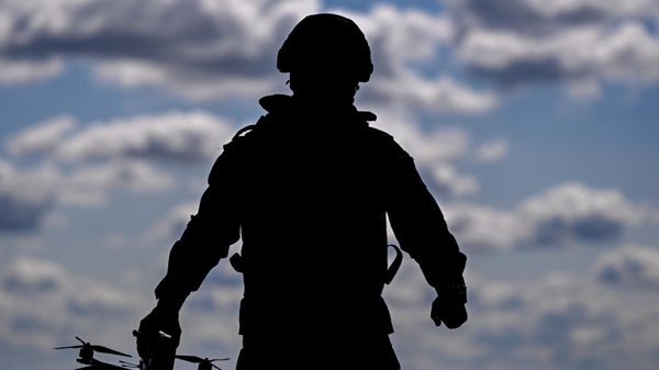Боевая работа расчета БПЛА группировки войск Север на Харьковском направлении - Sputnik Армения