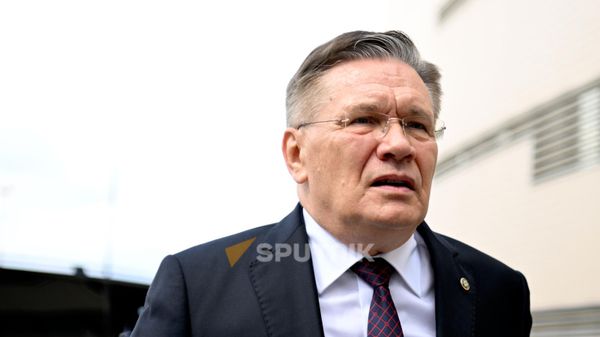Глава Росатома Алексей Лихачев прибыл в Армению (29 сентября 2026). Ереван - Sputnik Армения