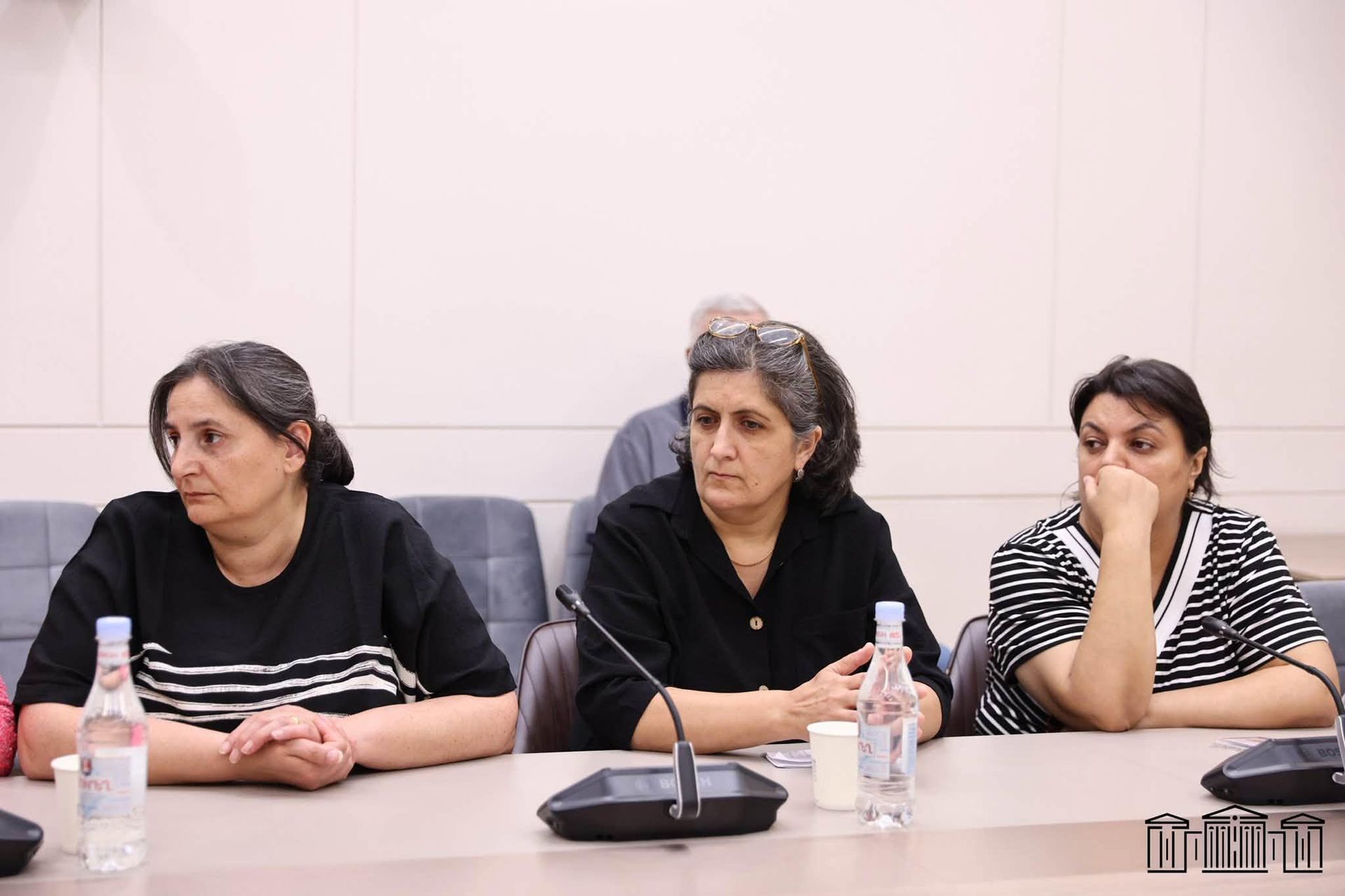 Ազգային ժողովում տեղի ունեցավ հանդիպում «Անհայտ կորած անձանց հարազատների համահայկական ասոցիացիա»-ի ներկայացուցիչների հետ - Sputnik Արմենիա, 1920, 30.09.2026