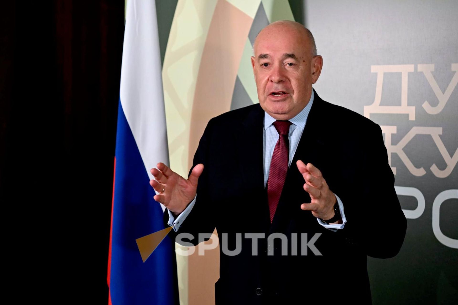 Спецпредставитель президента РФ Михаил Швыдкой во время мероприятия в рамках Дней духовной культуры России (30 сентября 2026). Еревaн Спецпредставитель президента РФ Михаил Швыдкой во время мероприятия в рамках Дней духовной культуры России (30 сентября 2026). Еревaн - Sputnik Արմենիա, 1920, 30.09.2026