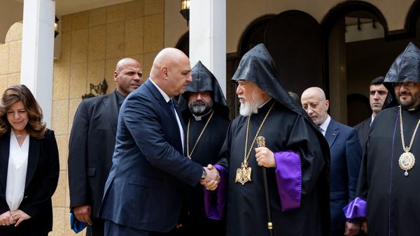 Լիբանանի նախագահն այցելել է Արամ Առաջինին - Sputnik Արմենիա