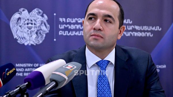 Դավիթ Թադևոսյան - Sputnik Արմենիա