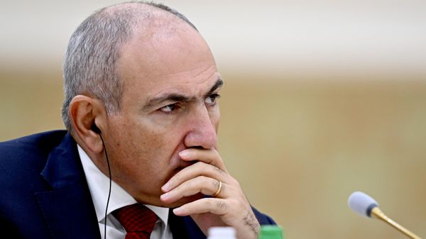 Премьер-министр Никол Пашинян на заседании совета глав государств-участников СНГ в расширенном составе (9 октября 2026). Туркменбаши - Sputnik Армения