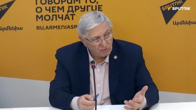 Малые страны должны сосредоточиться на своих стратегических интересах, а сиюминутные — это "сыр в мышеловке": Виталий Волчков