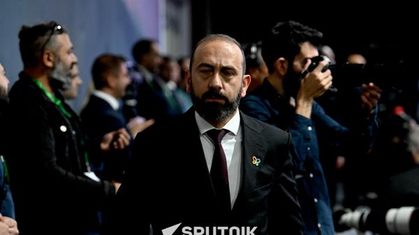 Արարատ Միրզոյան - Sputnik Արմենիա
