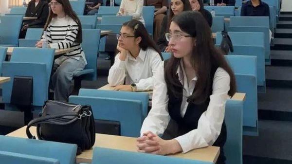 Երևանում անցկացվել է ռուսաց լեզվի միջազգային օլիմպիադայի եզրափակիչ փուլը - Sputnik Արմենիա