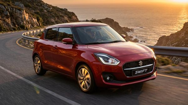 Сгенерированное ИИ изображение автомобиля Suzuki Swift - Sputnik Армения