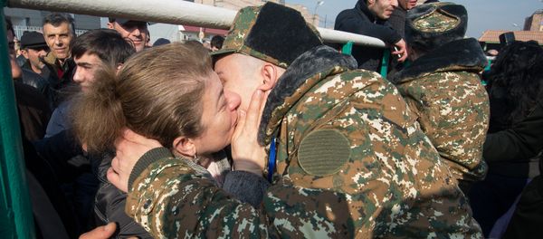 Первый день зимнего призыва в армию РА 2018 г. - Sputnik Արմենիա