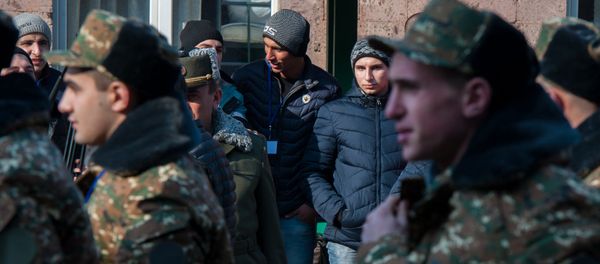 Первый день зимнего призыва в армию РА 2018 г. Первый день зимнего призыва в армию РА 2018 г. - Sputnik Армения