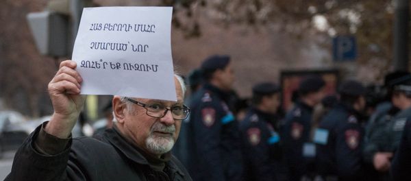 Акция протеста сторонников Сасна Црер - Sputnik Армения