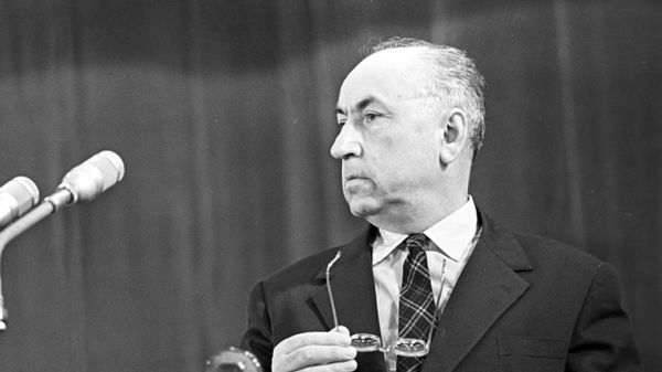 Норайр Мартиросович Сисакян - Sputnik Армения