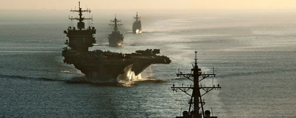 Атомный ударный авианосец ВМС США, первый авианосец с ядерной силовой установкой «Энтерпрайз» Атомный ударный авианосец ВМС США, первый авианосец с ядерной силовой установкой «Энтерпрайз» - Sputnik Армения